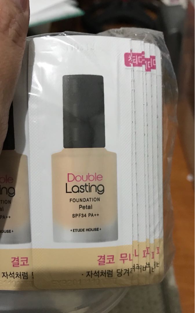Etude House Double Lasting Foundation Sample On Carousell