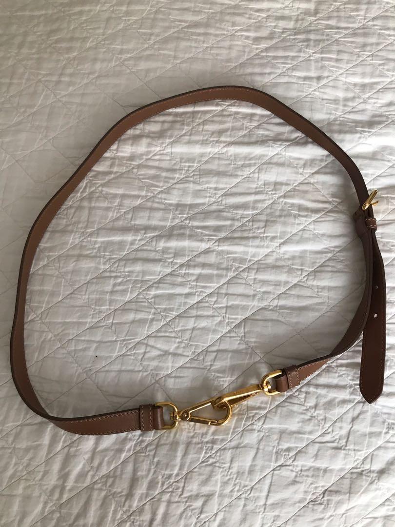 tan bag strap