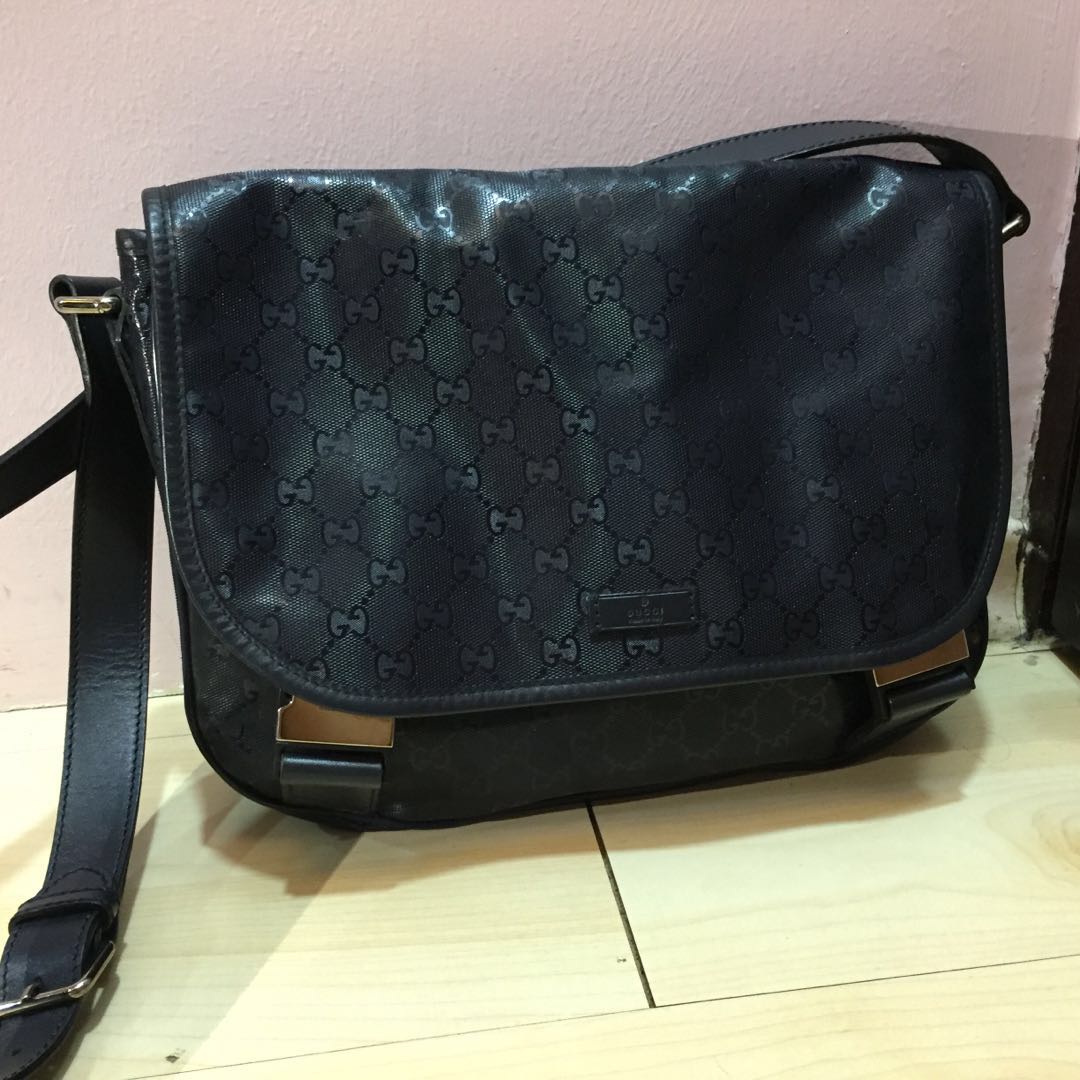 gucci imprime messenger bag