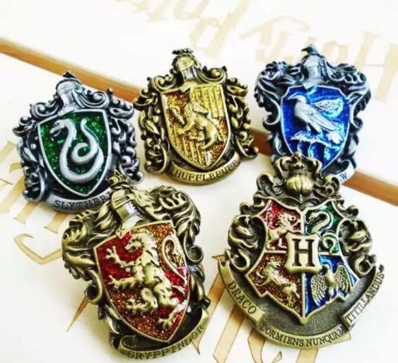 Harry Potter Hogwarts House Crest Pins Toys Games Others On Carousell