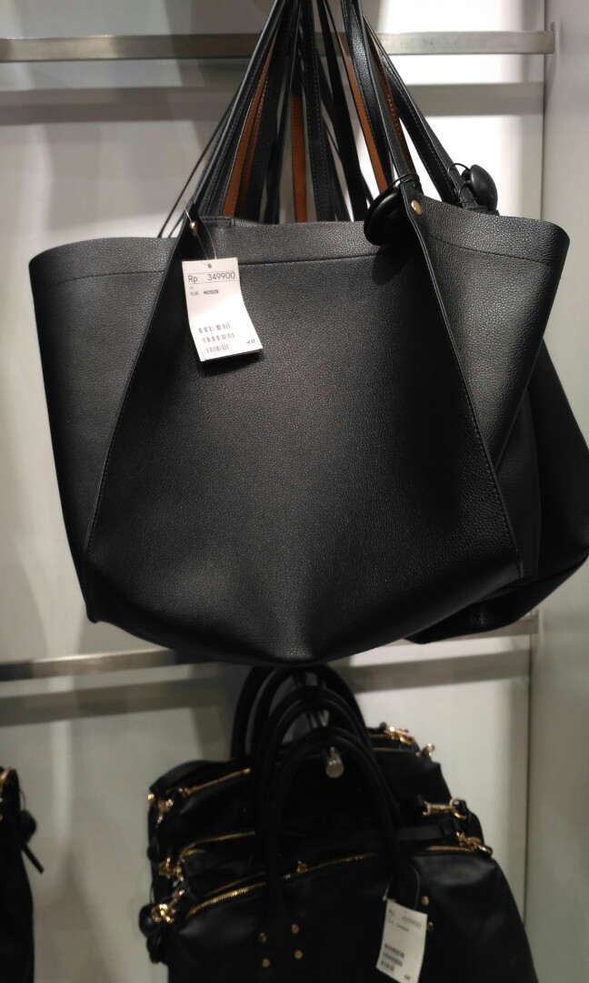 H M Tote bag