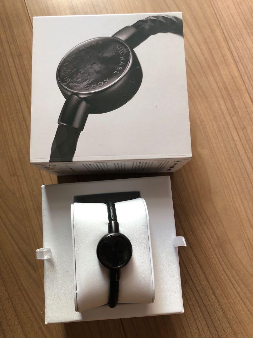 michael kors step tracker
