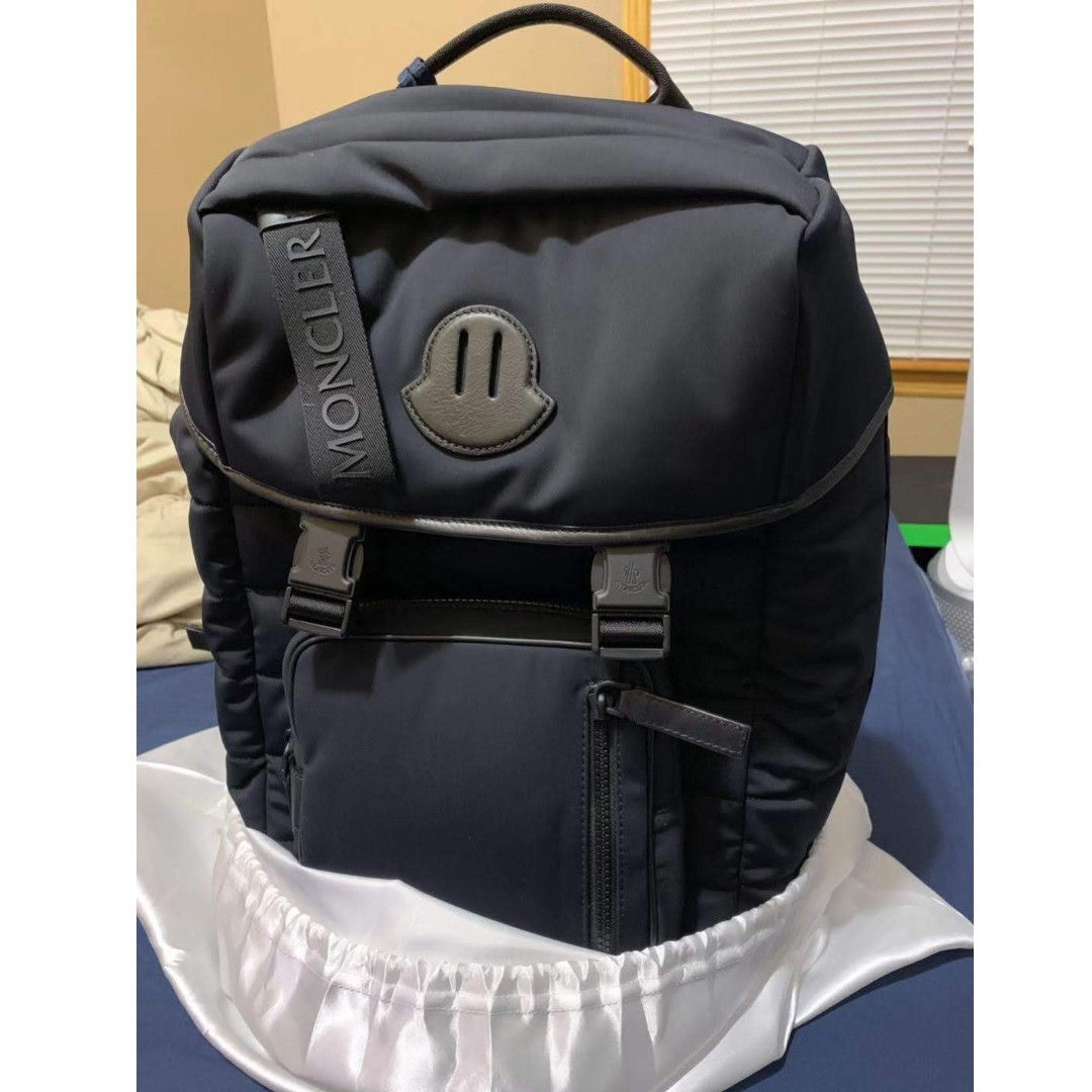 Moncler chute backpack hot sale