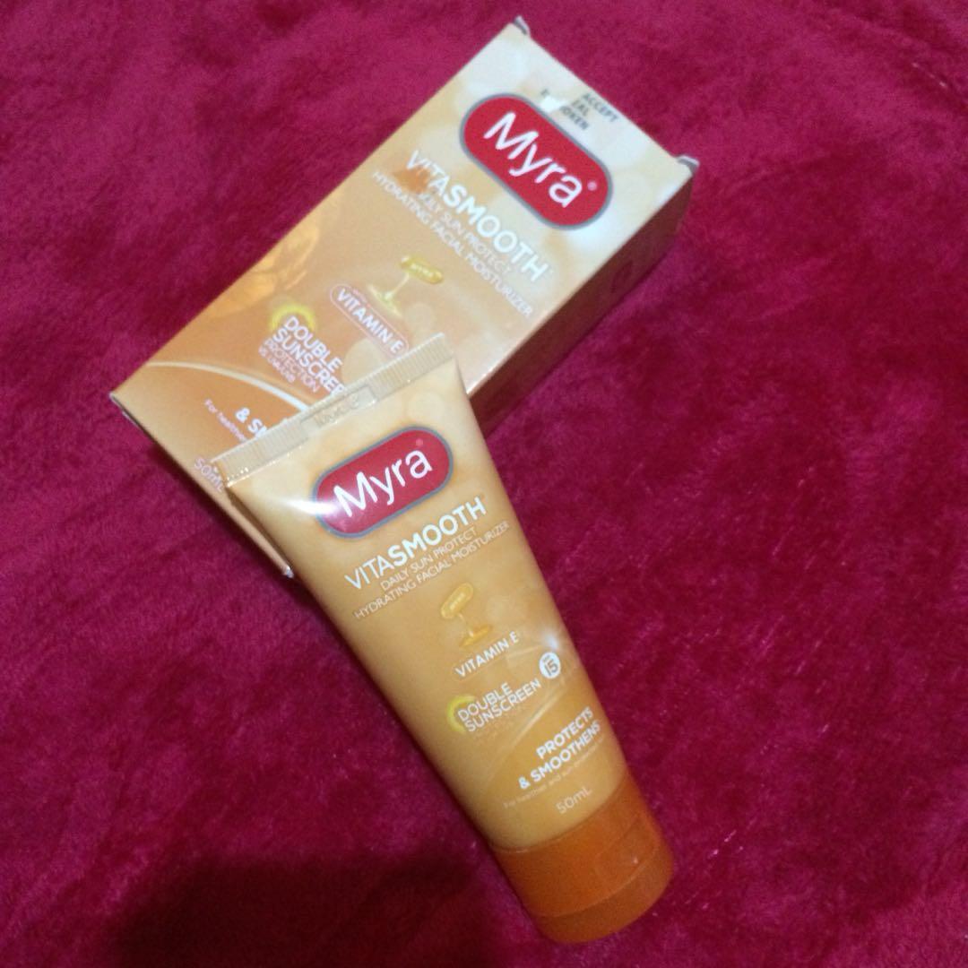 myra vitasmooth hydrating facial moisturizer