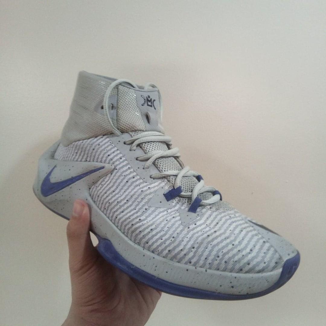 Nike zoom clear out blue sales
