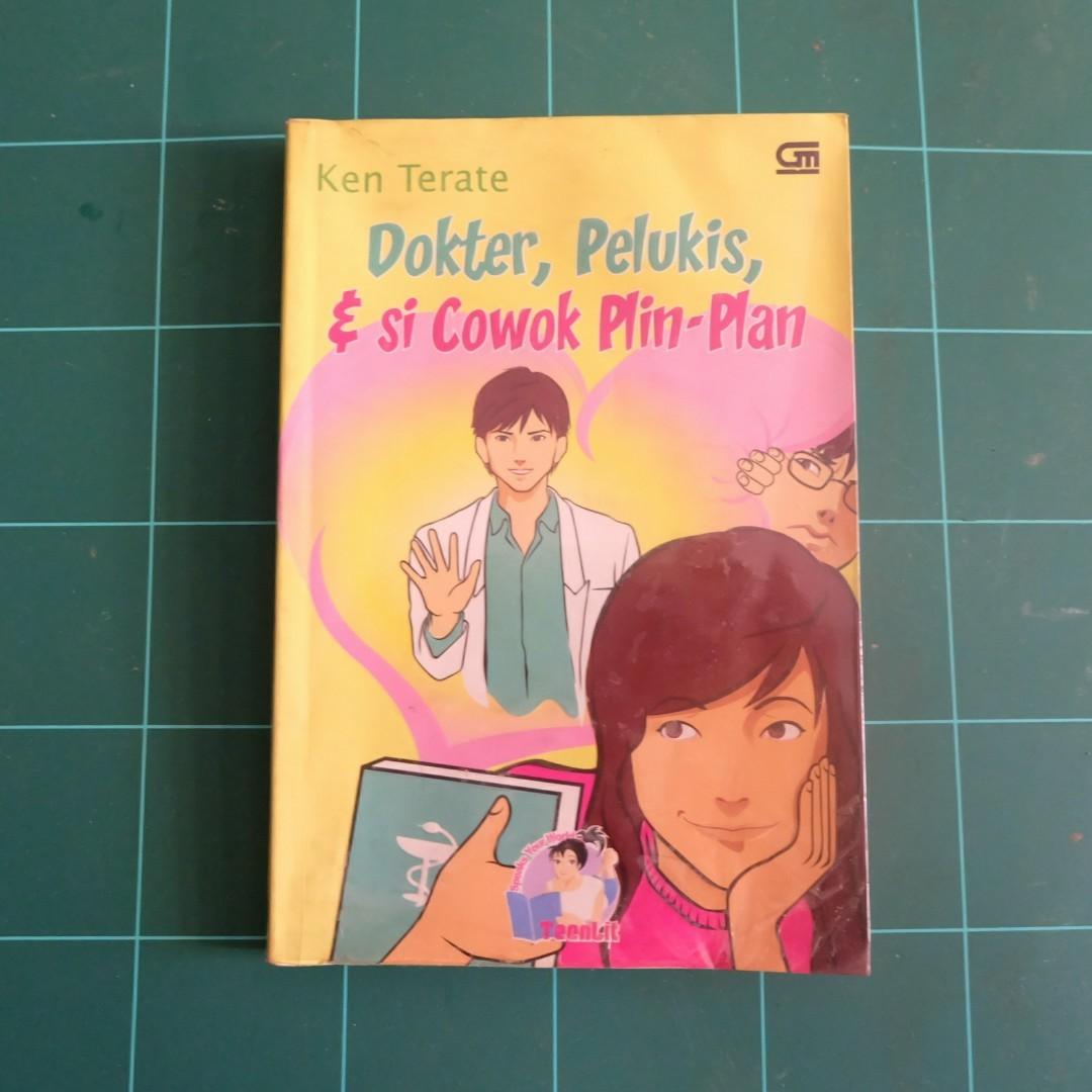 Novel Dokter Pelukis Dan Si Cowok Plin Plan Buku Alat Tulis Buku Di Carousell