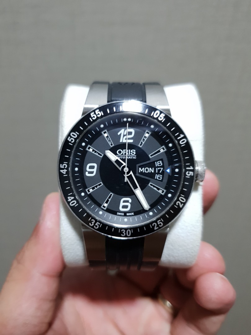 Oris f1 team day date clearance