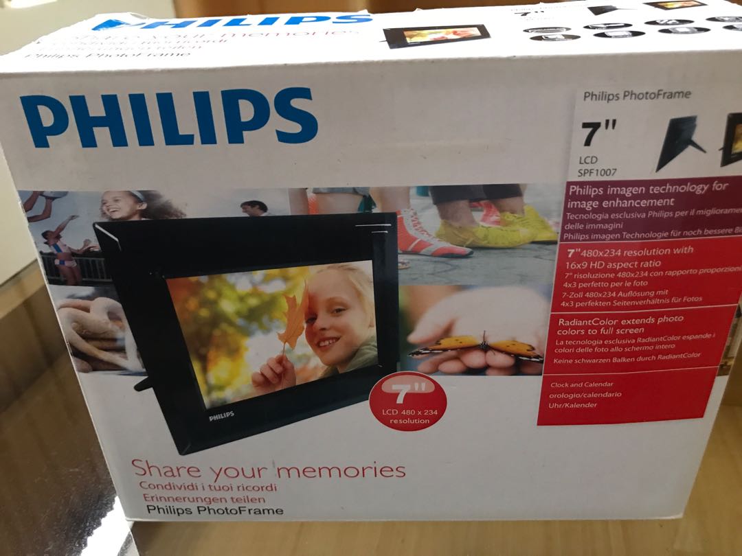 Philips Digital Photo Frame Electronics Others On Carousell