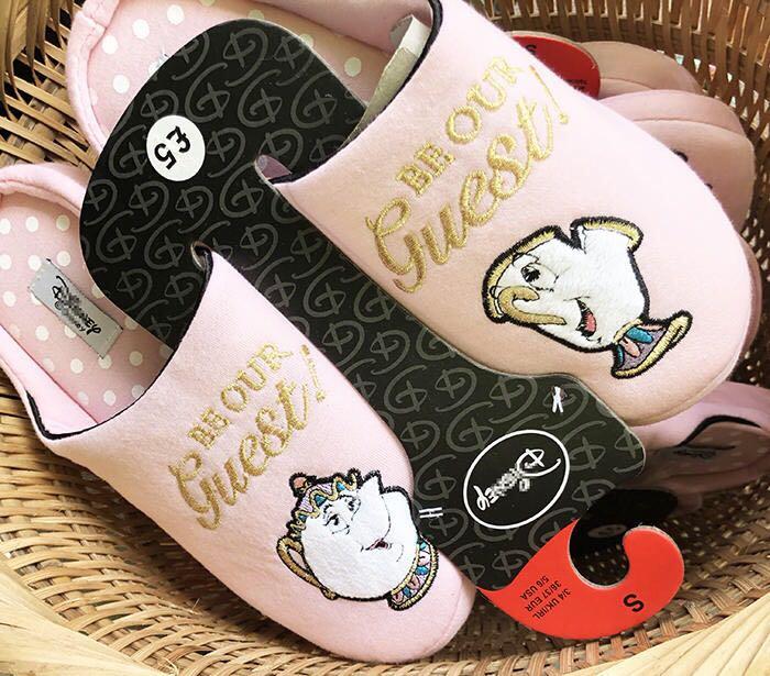 由 mezzoprezzo (刊登 ID 208558375，圖片 3) 提交，位於 新北市 (New Taipei) 的 Primark🇬🇧美女與野獸舒適親膚超可愛茶杯母子組室內拖 (類別：人工植物盆栽)，說明：超可愛迪士尼聯名🇬🇧Primark品牌，美女與野獸❤️茶杯母子組室內拖鞋，尺寸為S-L（36-37/38-39/40-41），數量有限不要錯過囉😍。