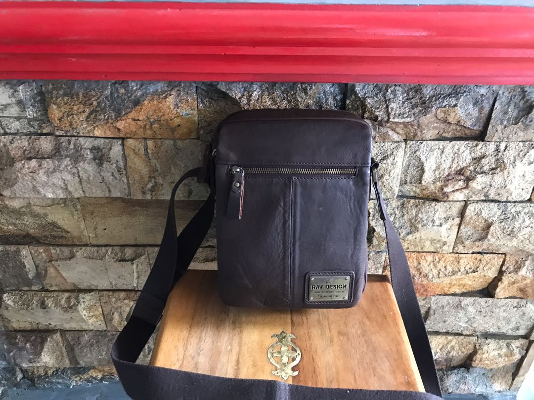 rav design sling bag