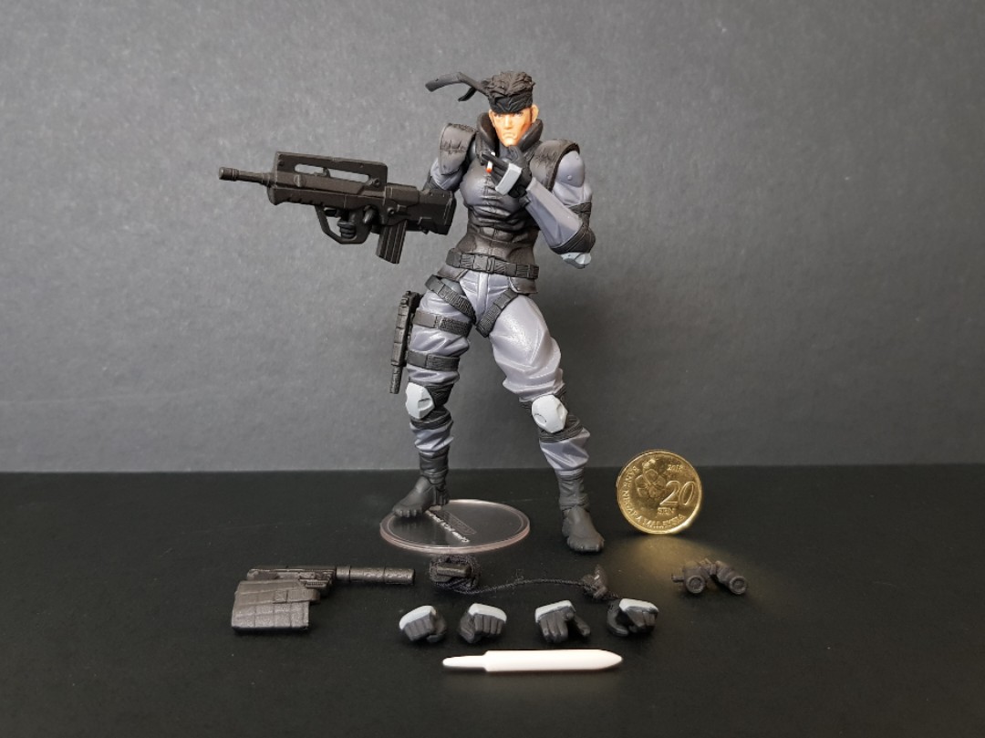 revoltech solid snake