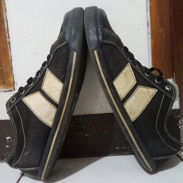 Sepatu Macbeth Elliot Bc Fesyen Pria Sepatu Sneakers Di Carousell