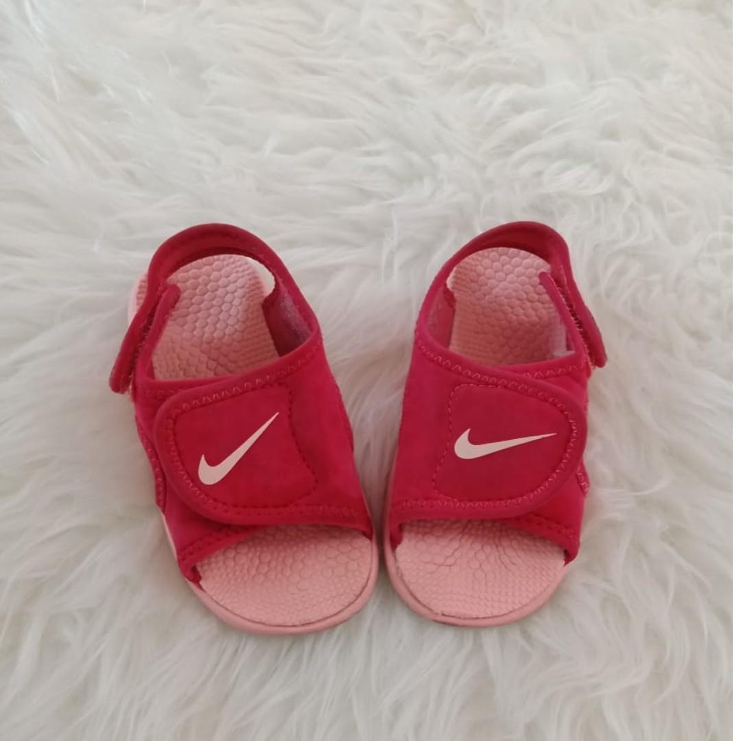 sepatu sandal nike anak