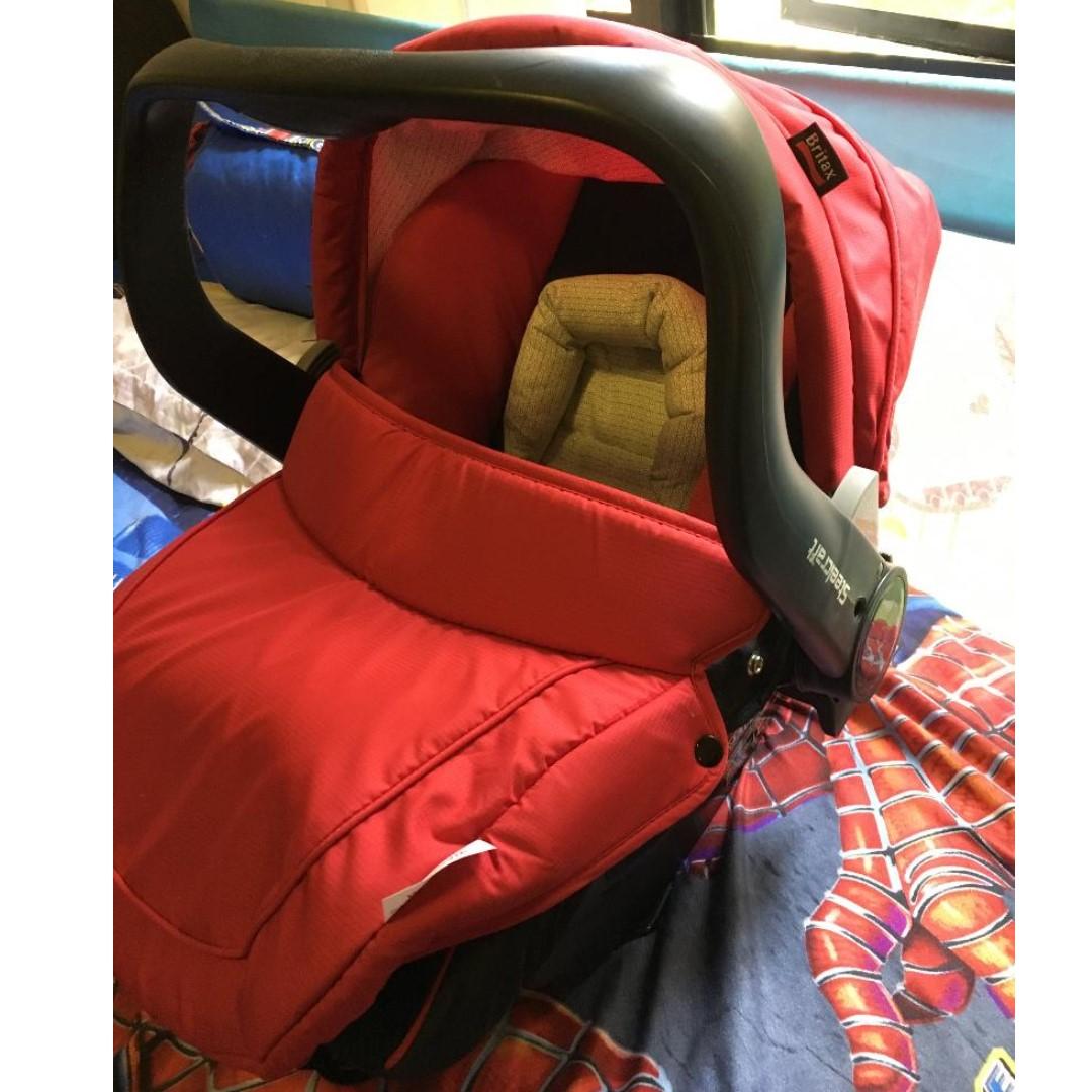 Steelcraft Britax Infant Baby Carrier / Capsule With Base For Car