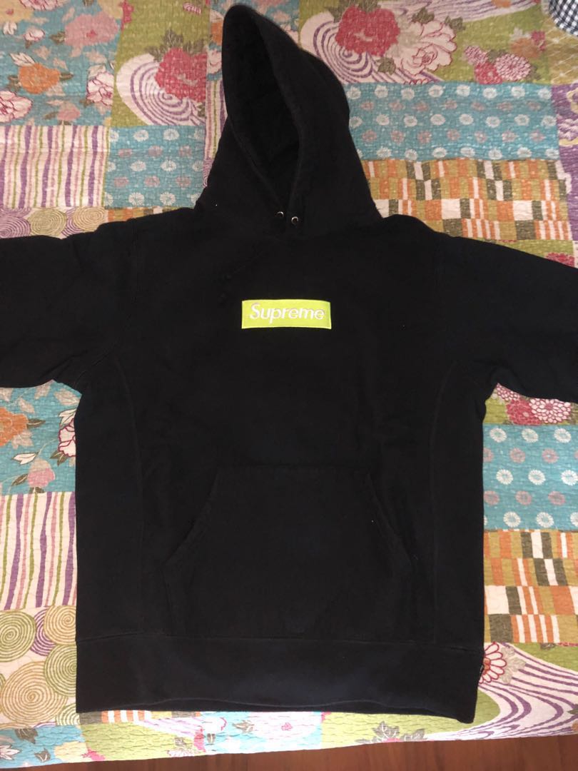 Supreme box logo fw17 lime bogo Men s Fashion Tops Sets Tshirts Polo Shirts on Carousell