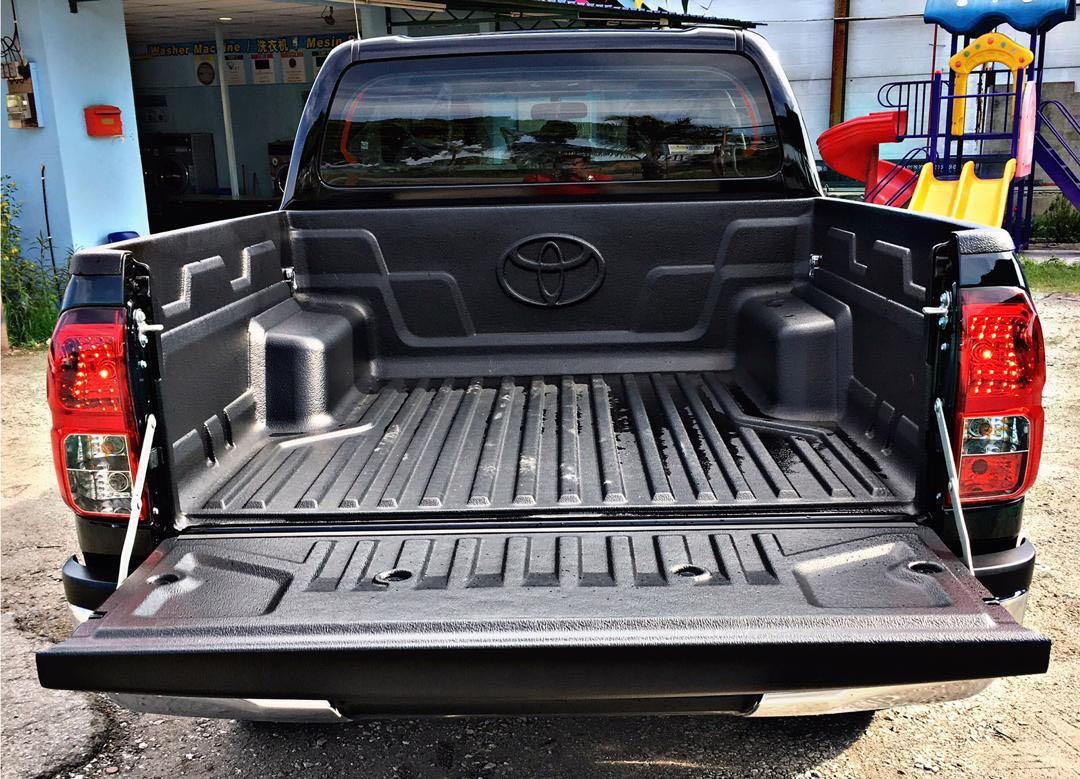 TOYOTA HILUX REVO 2.4 AUTO INTERCOOLER VNT TURBO, Cars, Cars for Sale