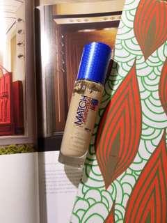 Rimmel 藍瓶 自然色