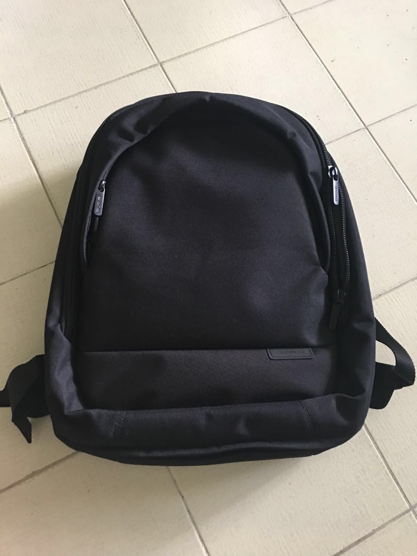 Crumpler store mantra 15