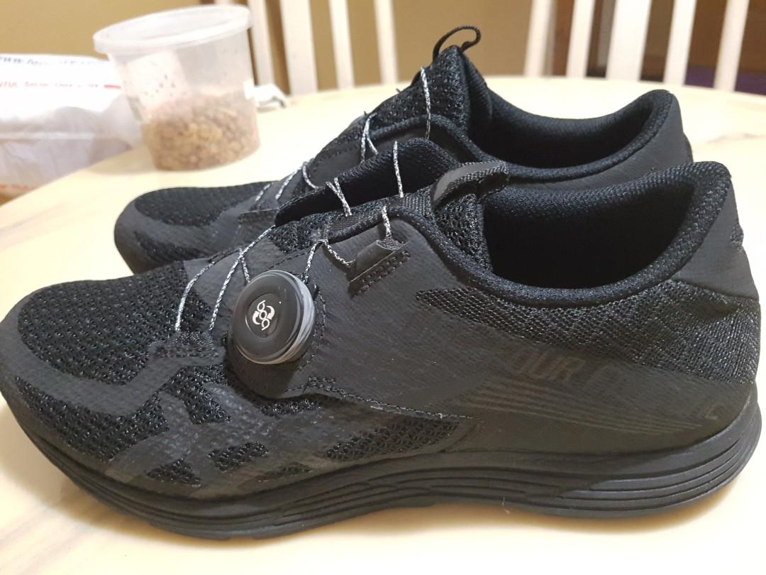 Asics 2025 451 black