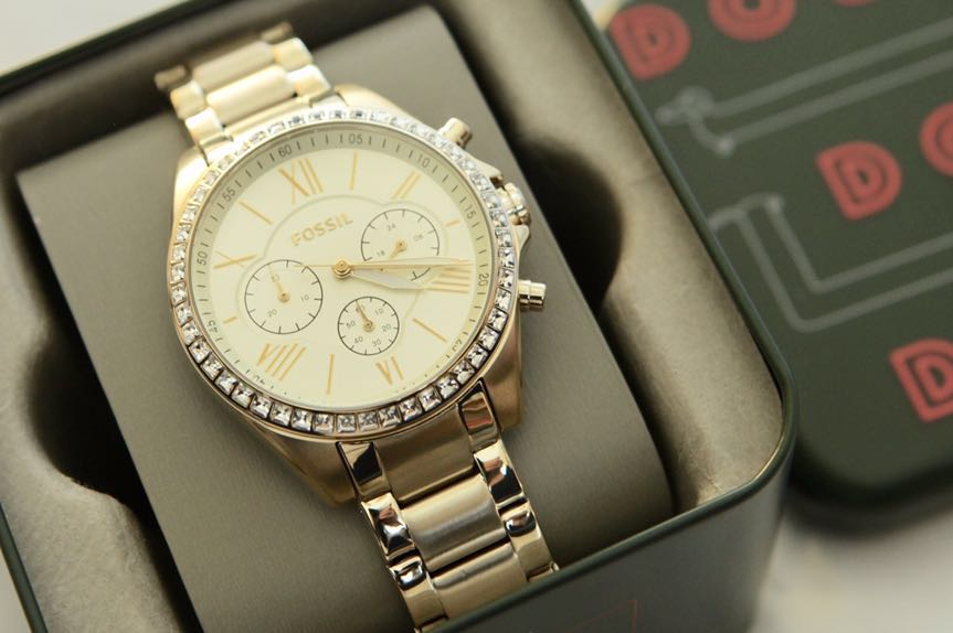 Fossil Chronograph Big Gold Watch for Women Women s Fashion