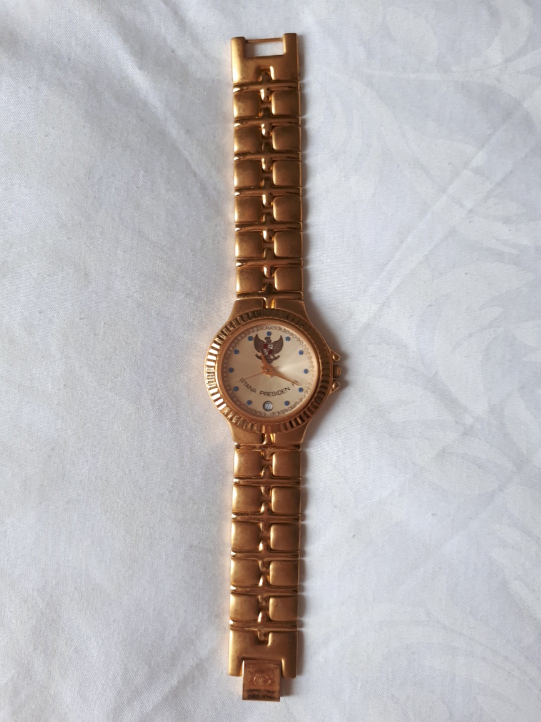 Jam Tangan Istana Presiden Ri Barang Mewah Jam Tangan Di Carousell Jam Tangan Istana Presiden Ri Barang Mewah Jam Tangan Di Carousell