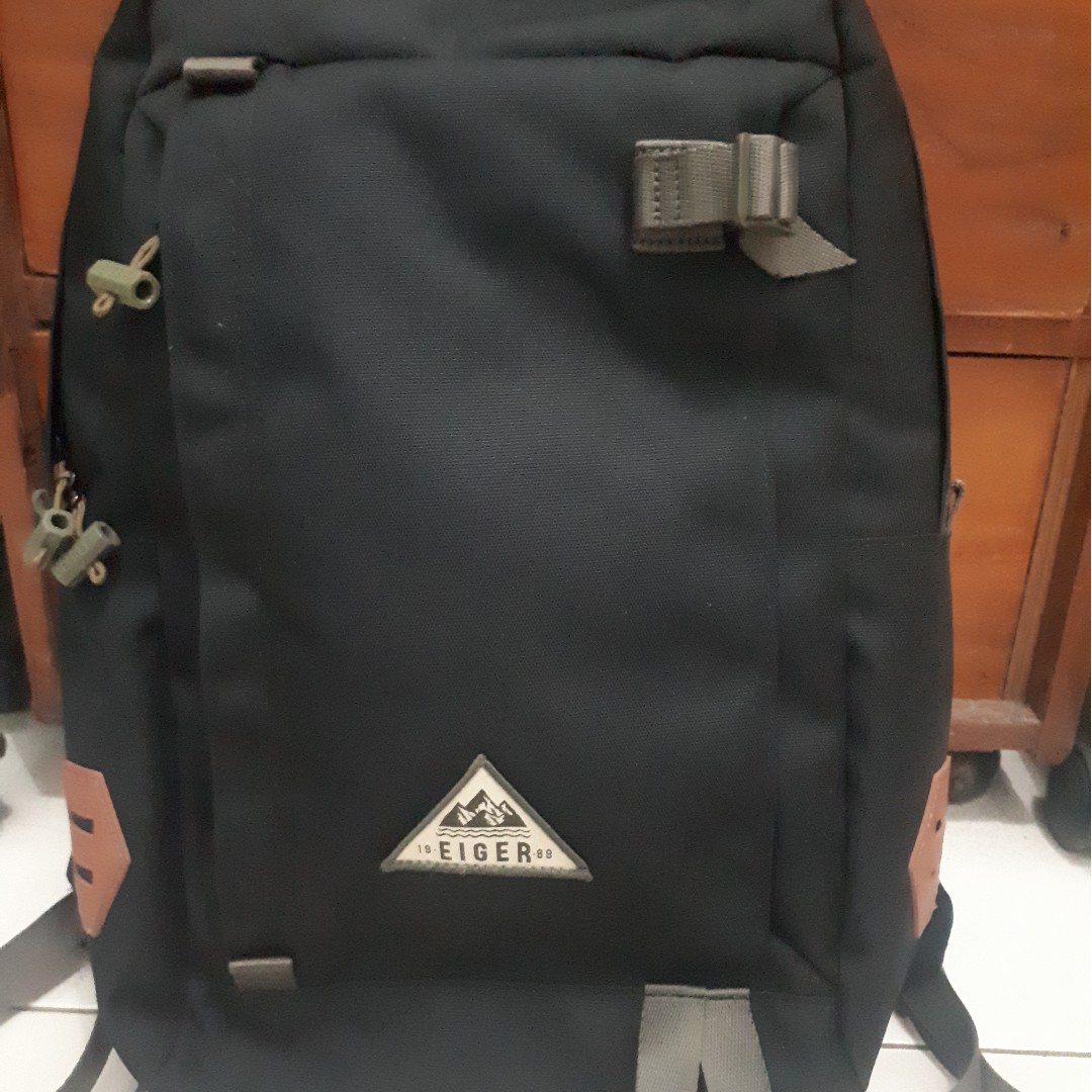 Jual Tas Ransel Eiger Hitam Ori Muluss Men S Fashion Men S Bags