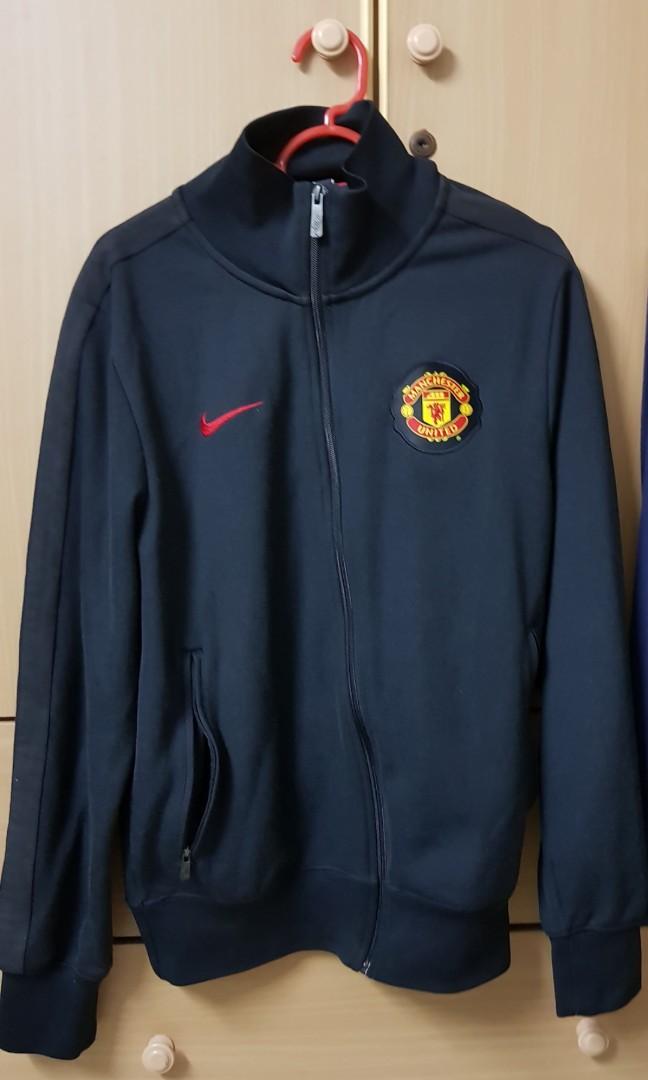 Manchester United Jacket Nike Men S Fashion Clothes Outerwear On Carousell