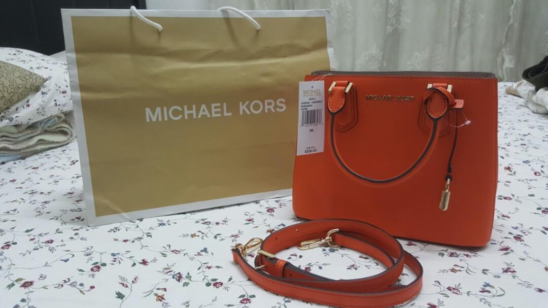 mk adele medium