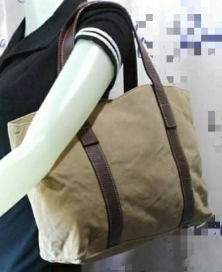 Banana republic sales bag price