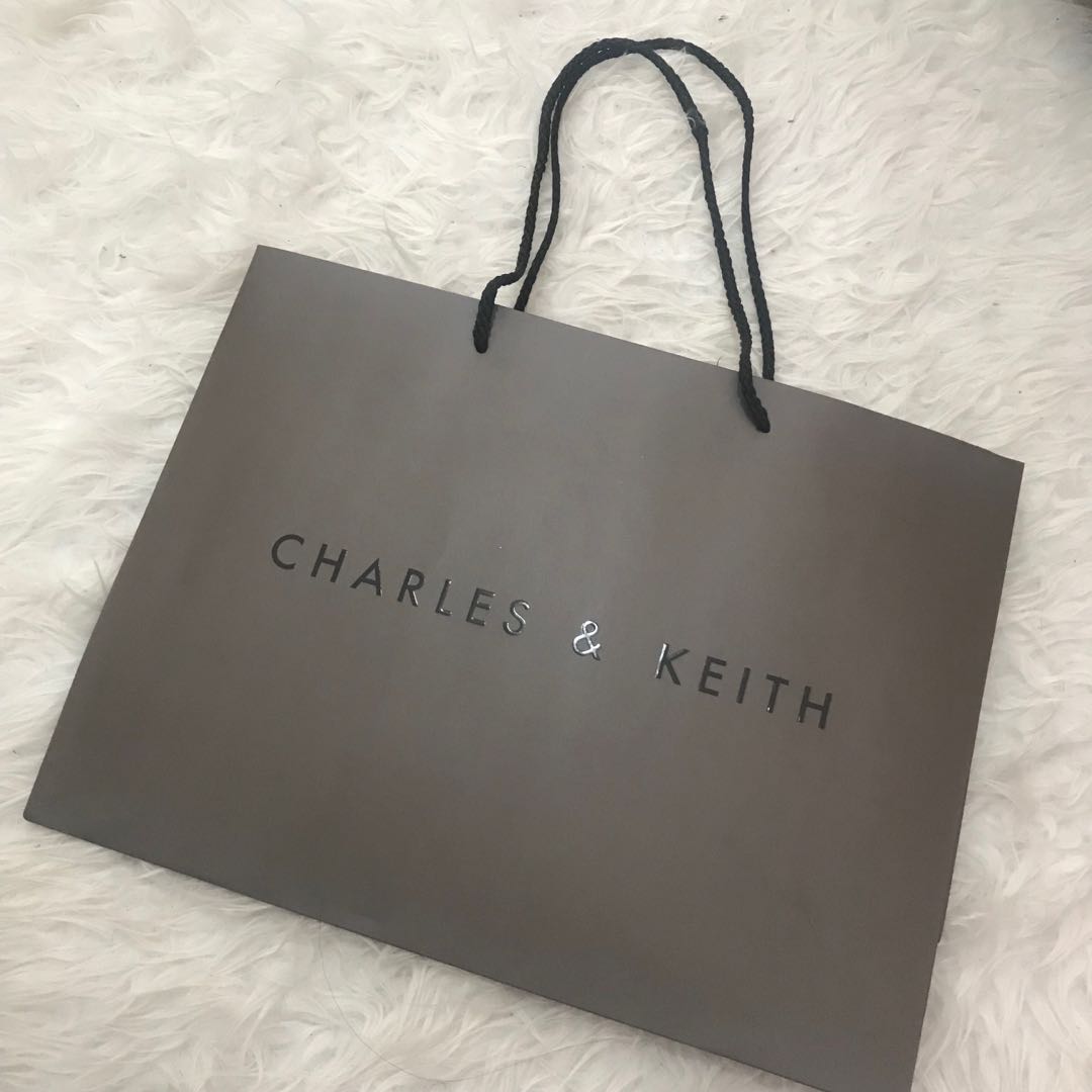 Paperbag Charles Keith 2024 favors