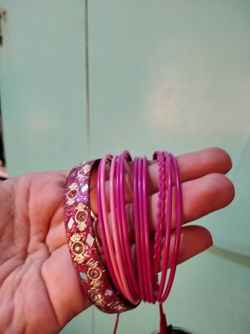 Pink Arm Candy, Women's Fashion, Jewelry & Organizers, Precious Stones on Carousell