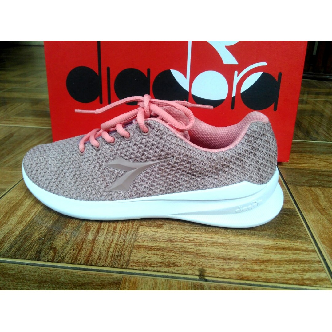 Sepatu Wanita Diadora Running Fitness Ringan Nyaman Kece NEW Original 100 Sports Station