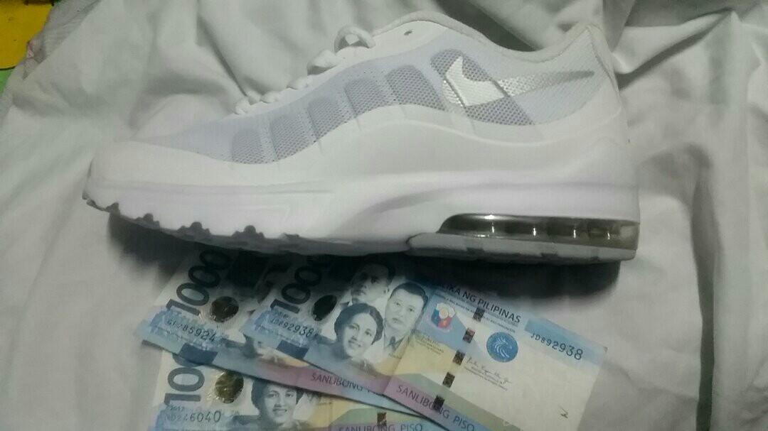 nike cash money