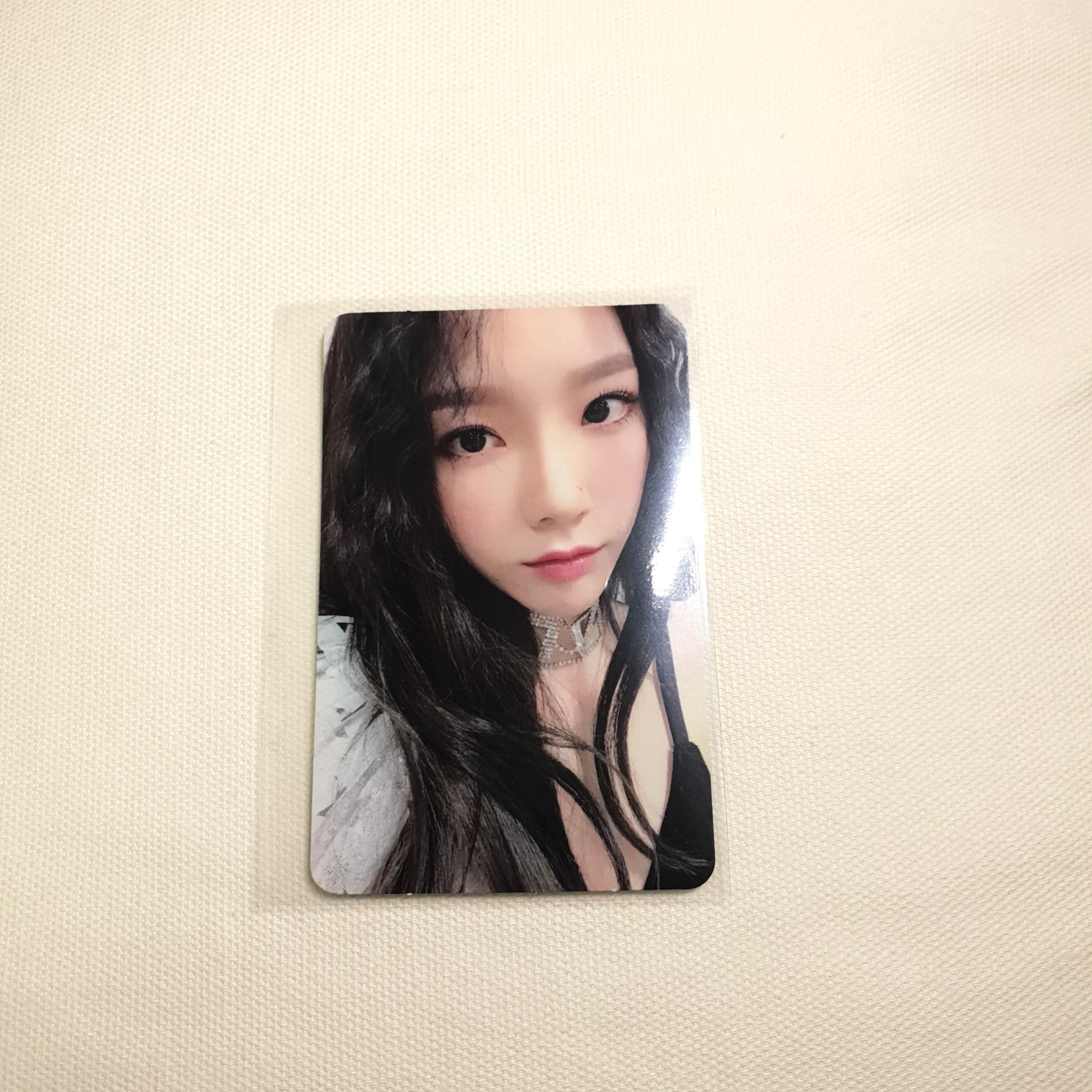 Taeyeon Holiday Night Photocard Rare Hobbies Toys Memorabilia Collectibles K Wave On Carousell