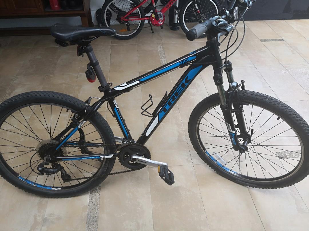 trek 3700 size