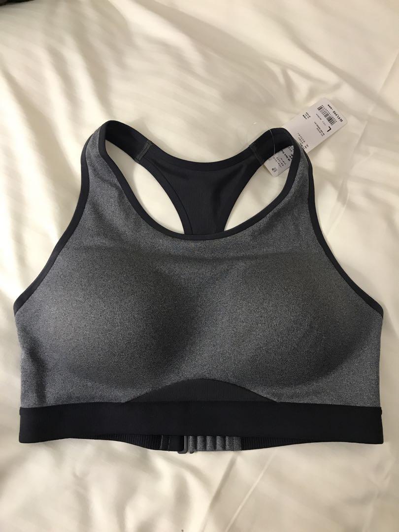 uniqlo sports bra