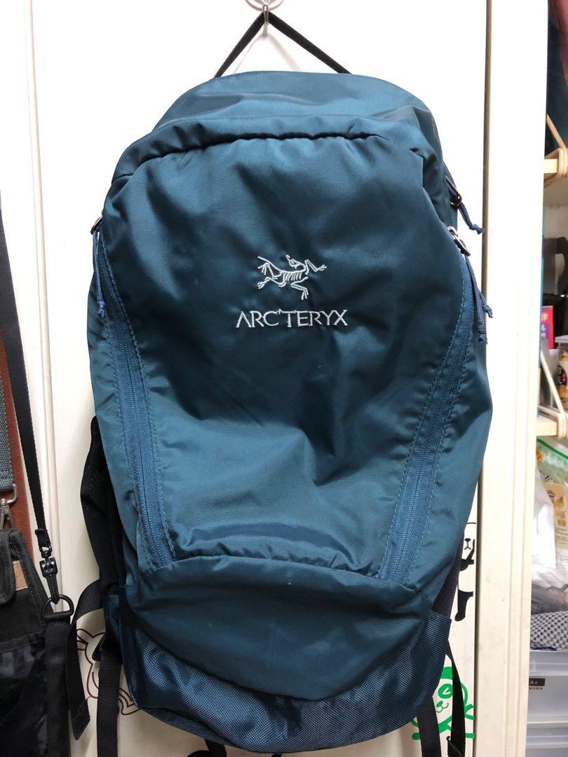 Arcteryx mantis 26 backpack 背包背囊, 男裝, 袋, 背包- Carousell