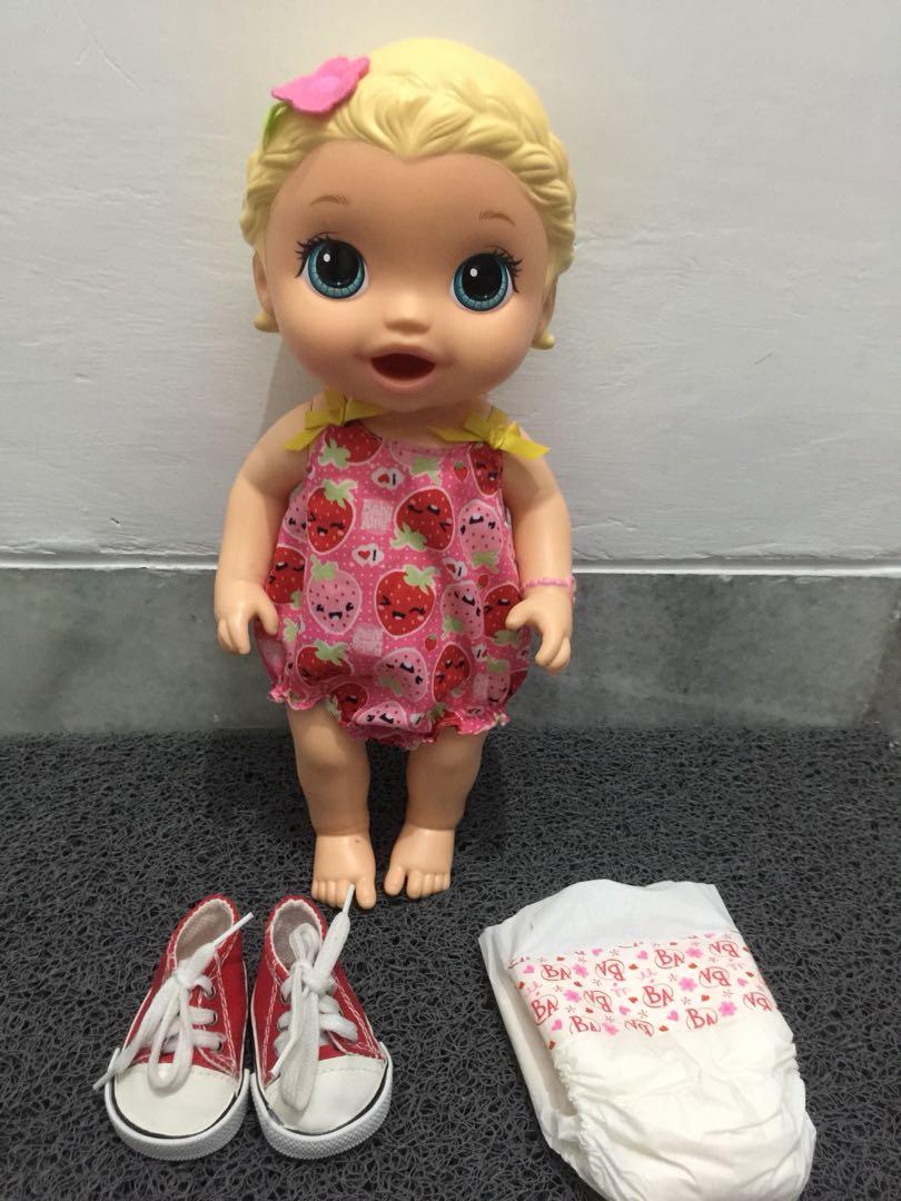 Baby Alive Snackin Lily Toys Collectibles Mainan Di Carousell