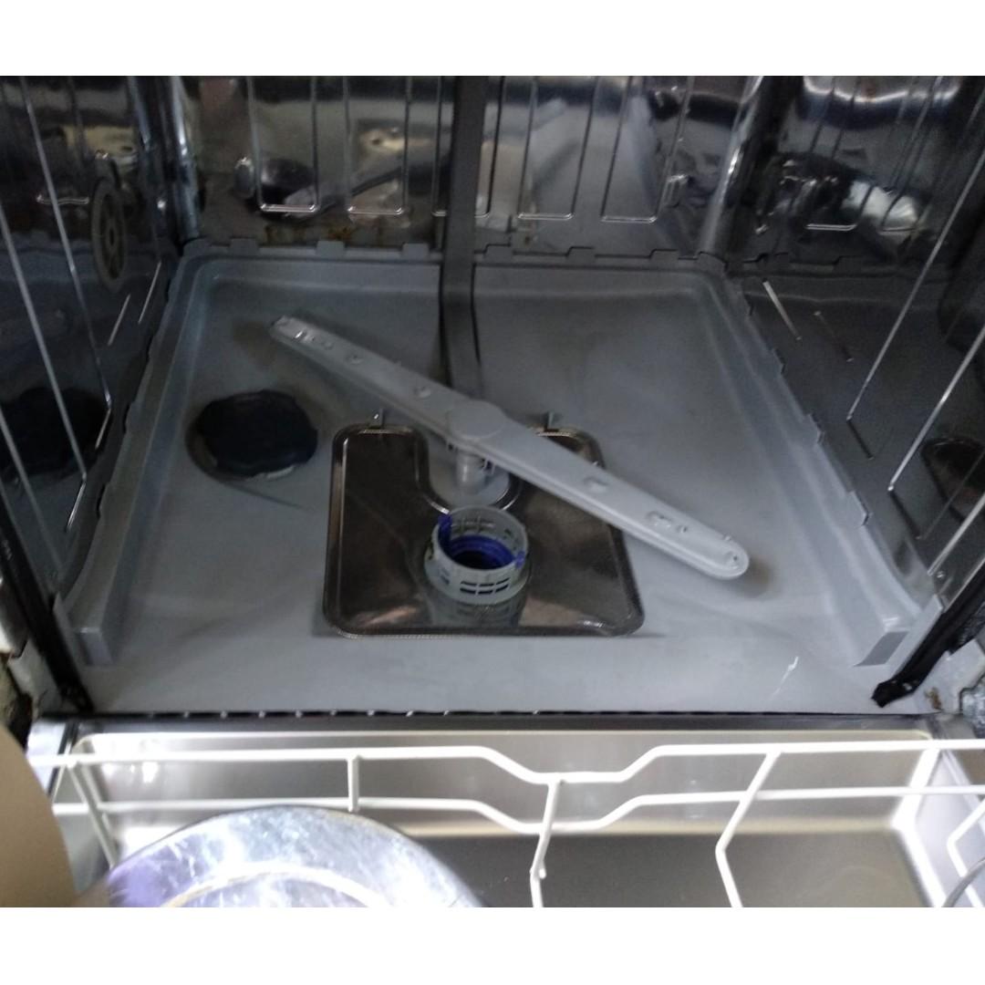 Beko Dishwasher in Good Working condition, TV & Home Appliances