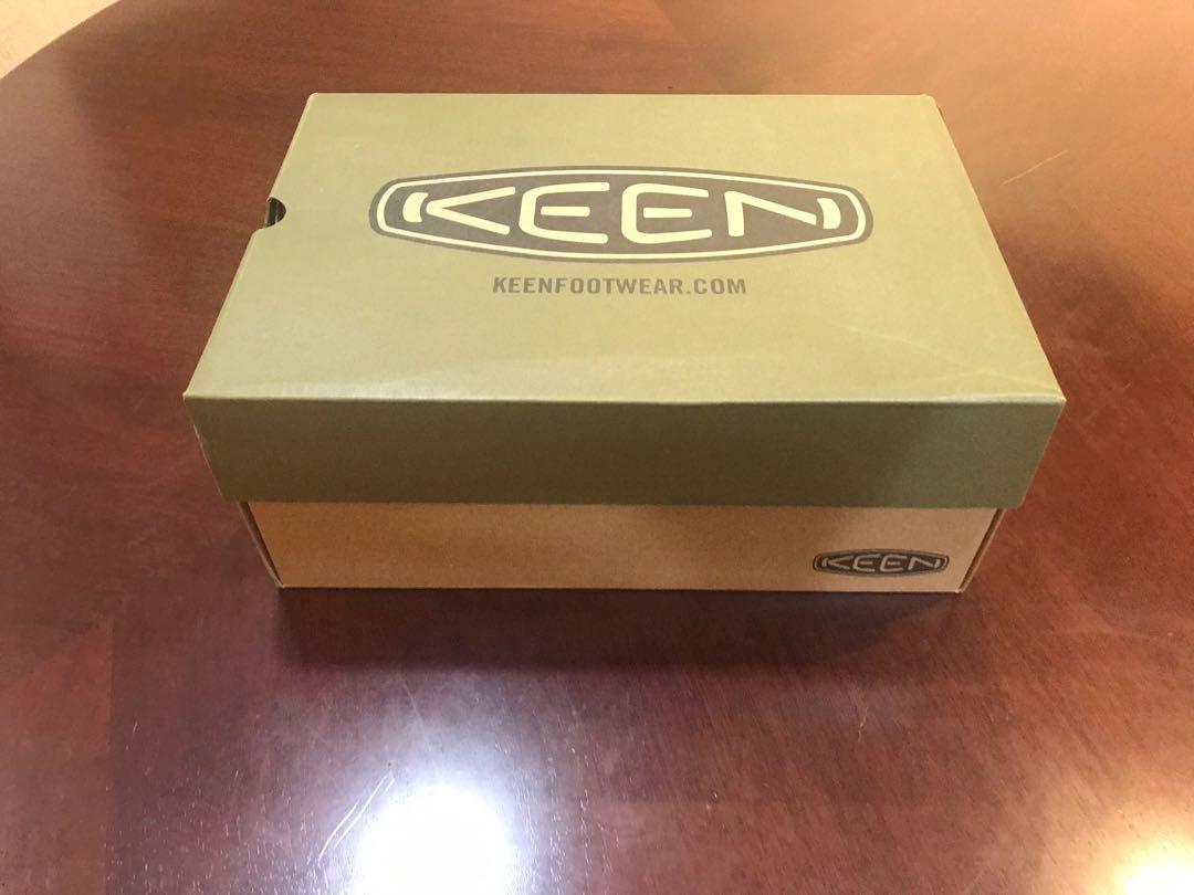 Brand new women’s Keen shoes (Category: Sneakers) located in Singapore. Submitted by siagal (Listing ID 208869638, Image 2). Description: These shoes are brand new, completely untouched. It even has the wrapper and tag. My husband bought it as a gift but the size is completely off, does not fit me. 😀. Selling it at a discounted rate. Preferably pick-up. But Am ok to meet somewhere near Marine Parade to pass it over. .