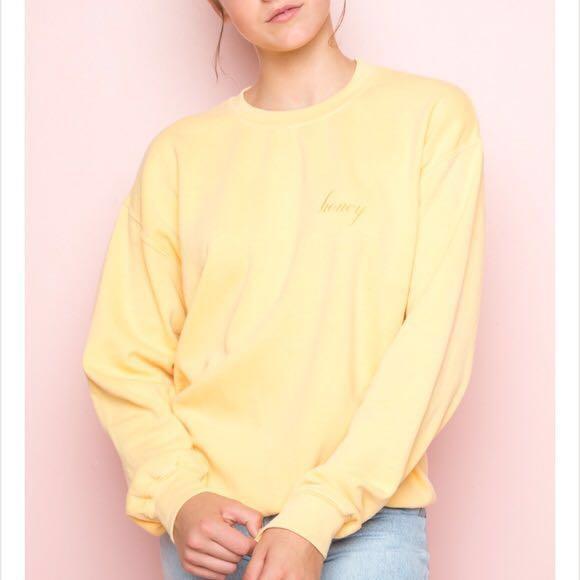 Brandy melville outlet honey sweatshirt
