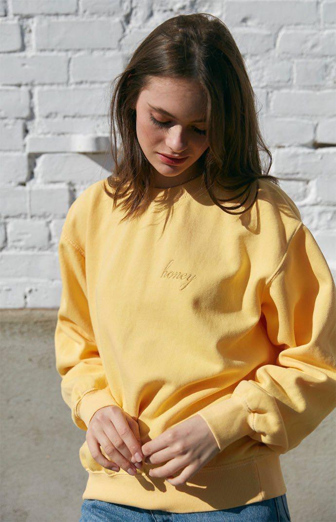 Brandy melville on sale yellow honey sweatshirt