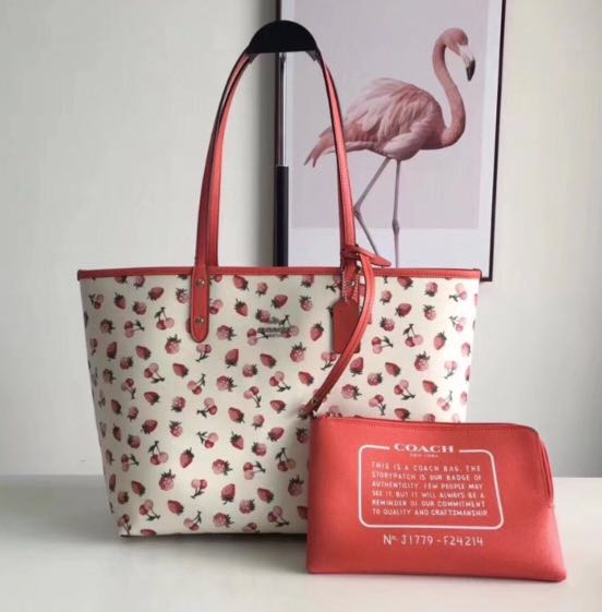 Coach fruit print best sale taylor tote