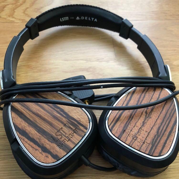 Delta Airlines LSTN InFlight Headphones (With Adaptor), Audio