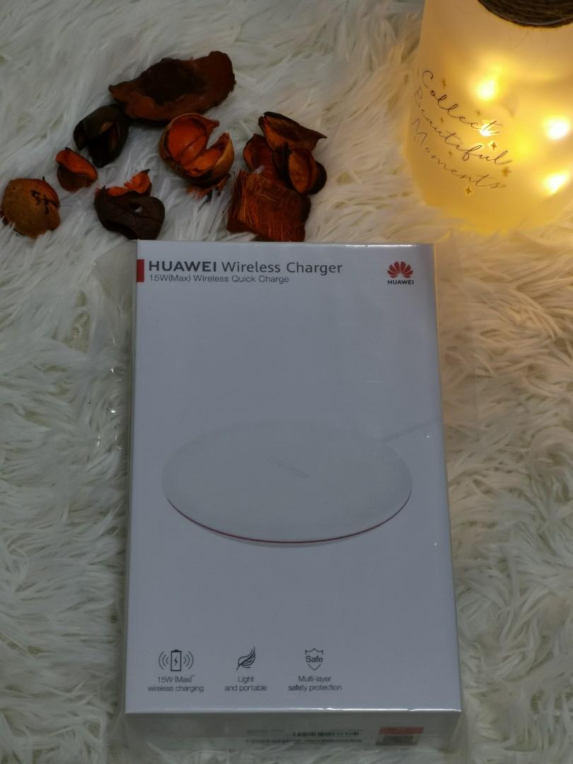 Huawei wireless charger406072385109370880