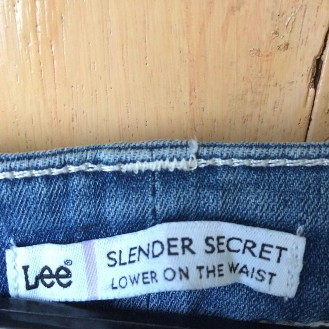 lee slender secret lower on the waist