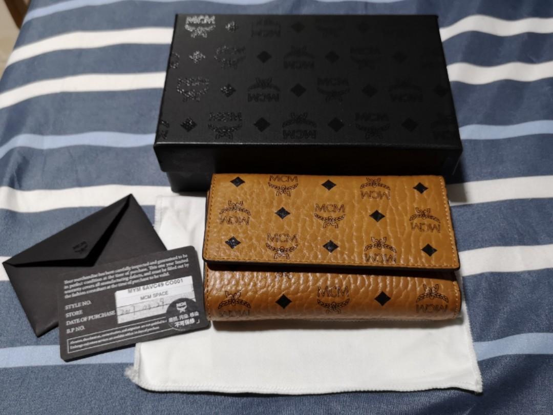 Mcm tri fold medium wallet outlet