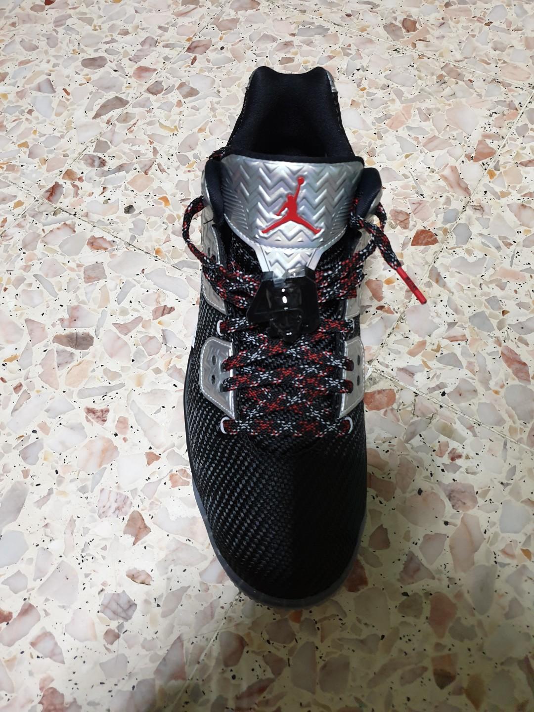 Nike air jordan spike forty low top