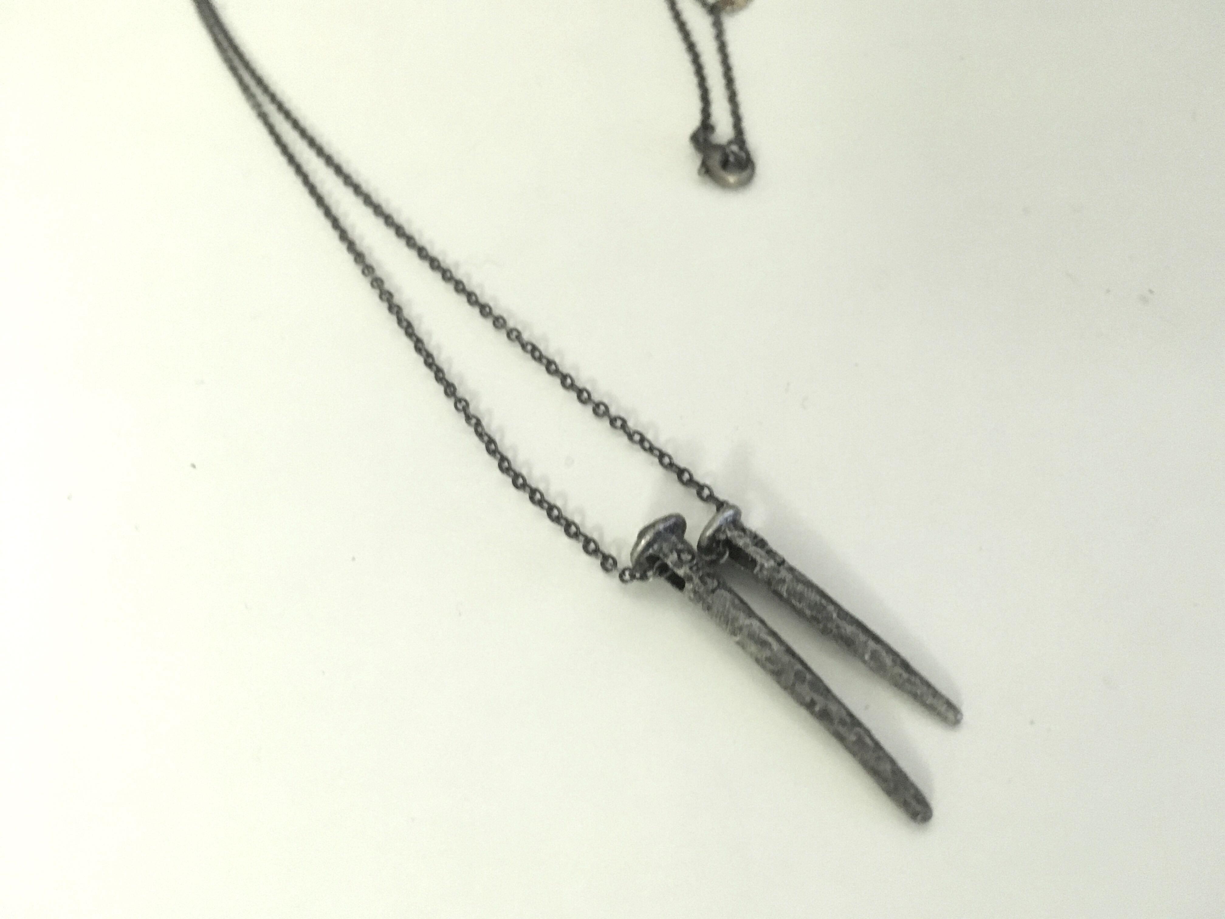 Obey necklace shop