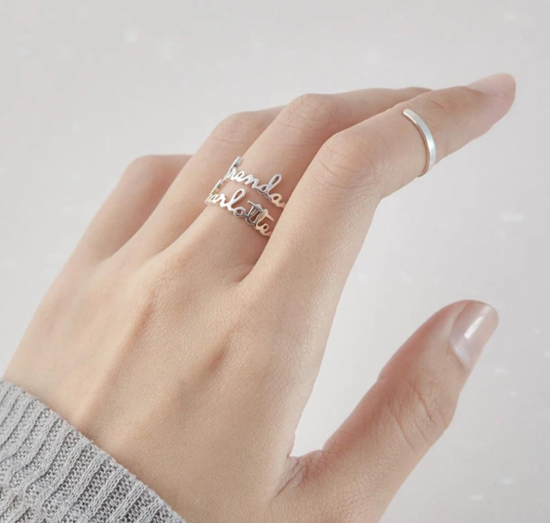 Dainty top engraved ring